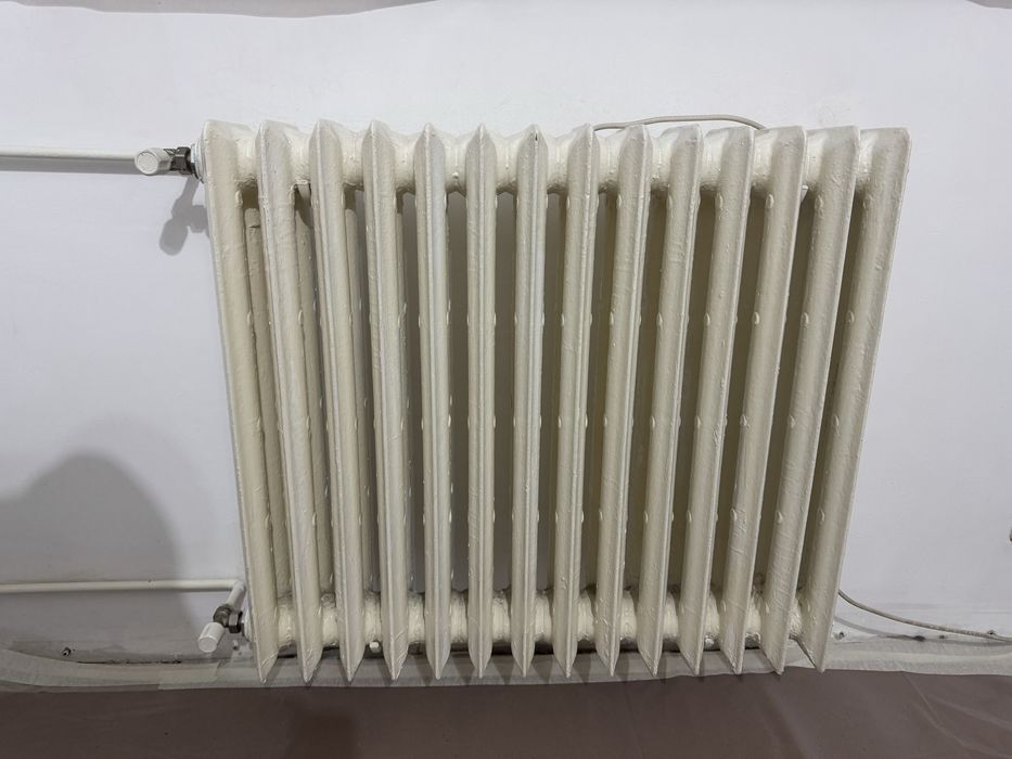 3 calorifere de fonta