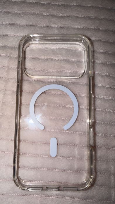 Vand husa transparenta iphone 17 pro max cu magsafe
