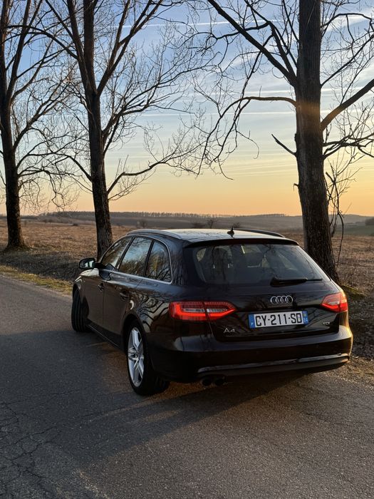 AUDI A4 2012 — imagine 2