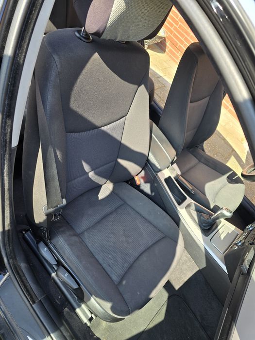 Serviciile de detailing și polimerizare faruri