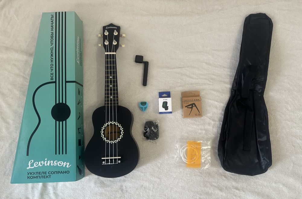 Укулеле полная комплектация