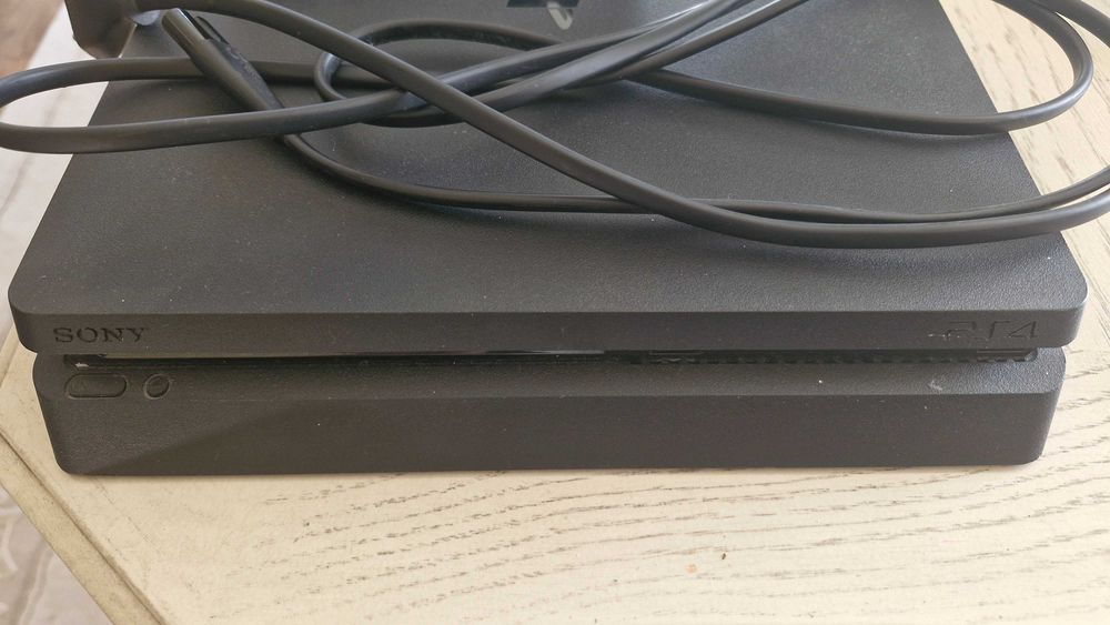 Vand PlayStation  4