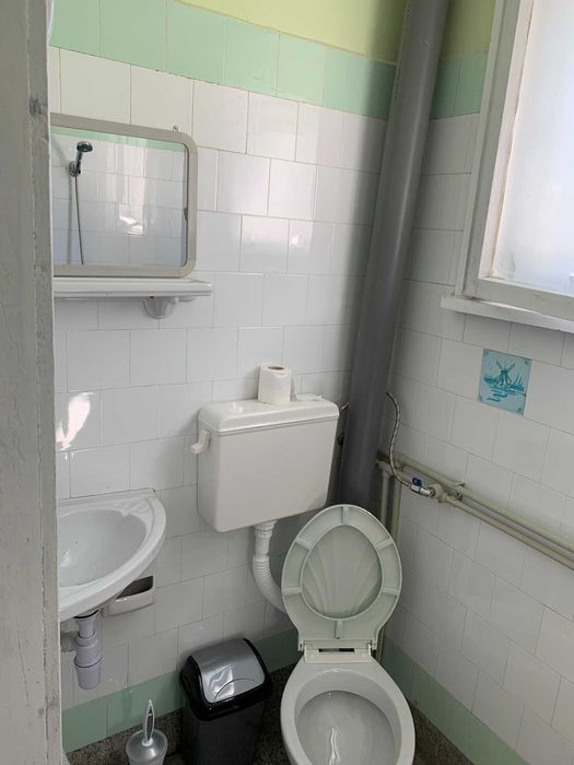 Дава се под наем Къща в Пирдоп - 180 кв.м за 510 € - Снимка #2