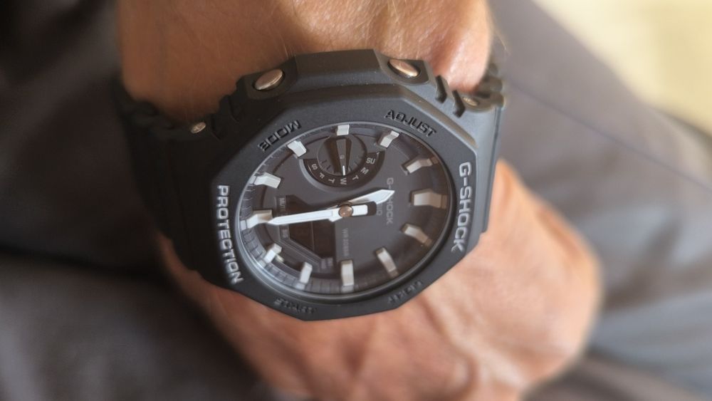 Часы Casio G-Shock