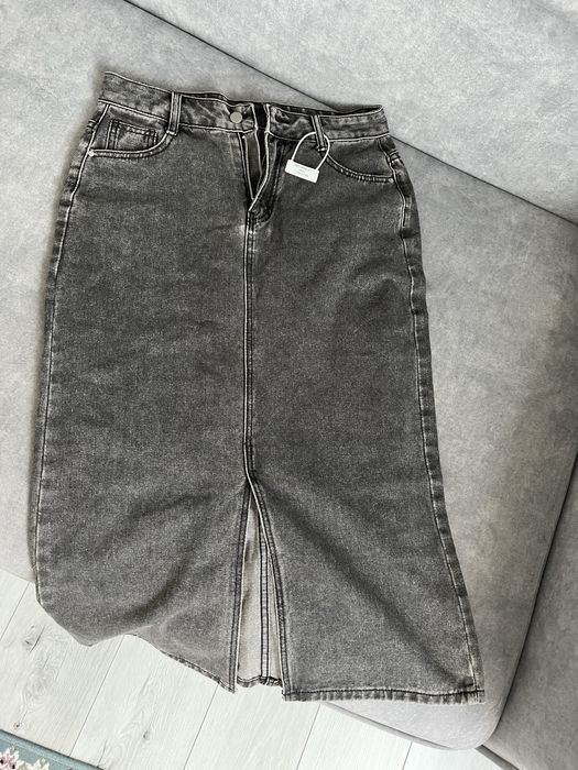 Джинсовая юбка новая L размер