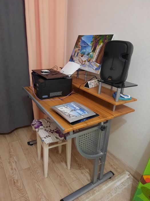 Компьютерный стол