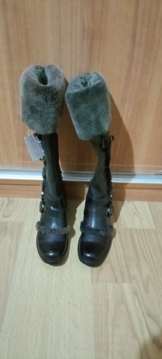 Красиви и топли ботуши