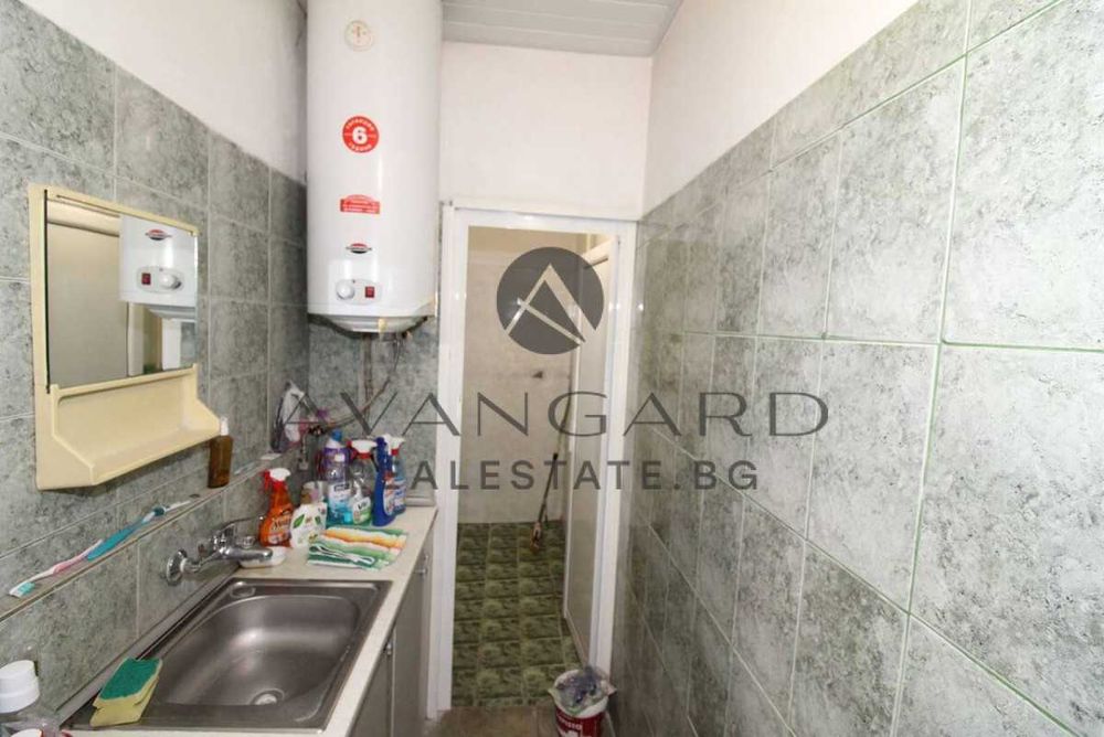 Продава се Тристаен апартамент в Пловдив, Тракия - 92 кв.м за 1250 €/кв.м - Снимка #5