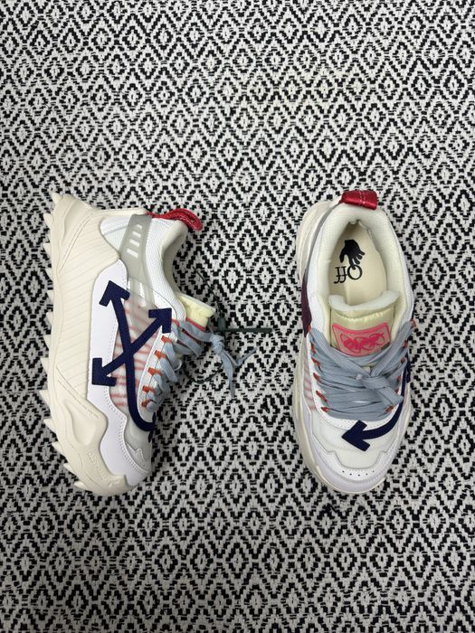 Off-White Odsy 1000