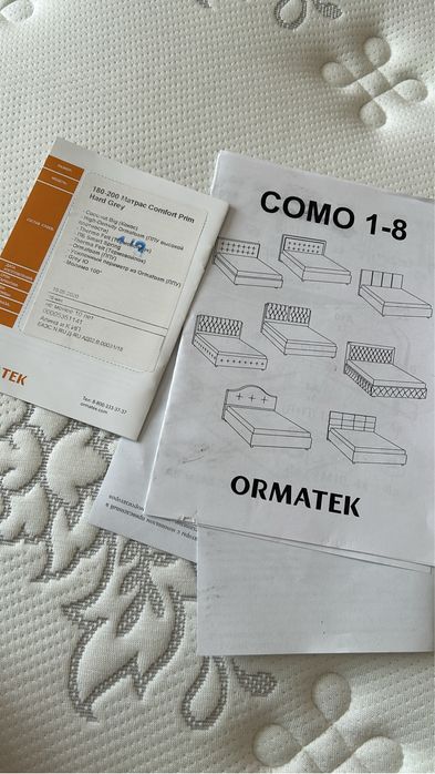 Спальный гарнитур