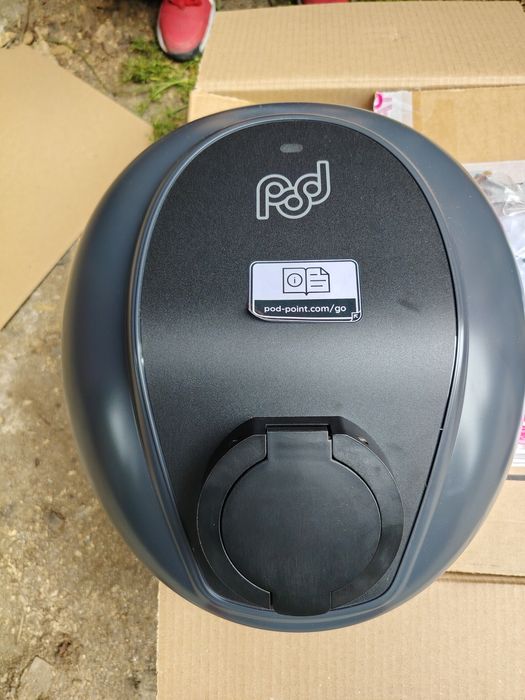 Нова Зарядна Станция за Електромобили Pod Point Solo 3S (7kW, Тип 2)