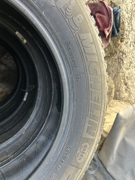 4 зимни гуми michelin 215 60 17