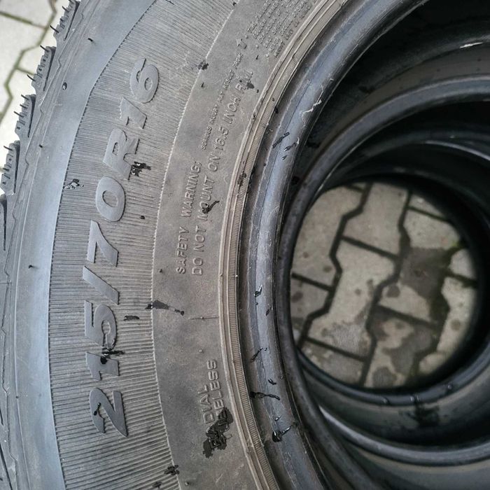 Зимни гуми 215/70/16