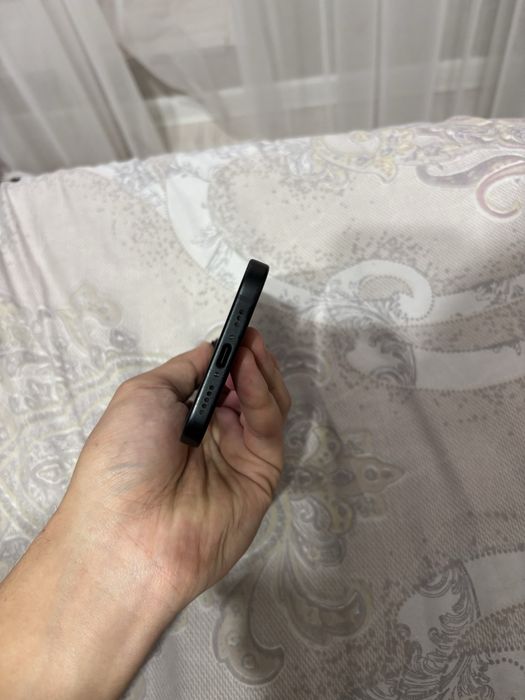 Айфон 15 с коробкой