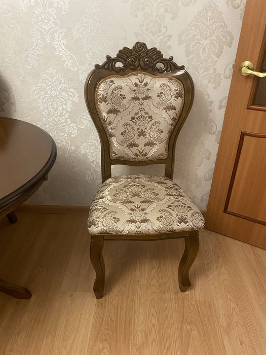 Стулья для гостиной