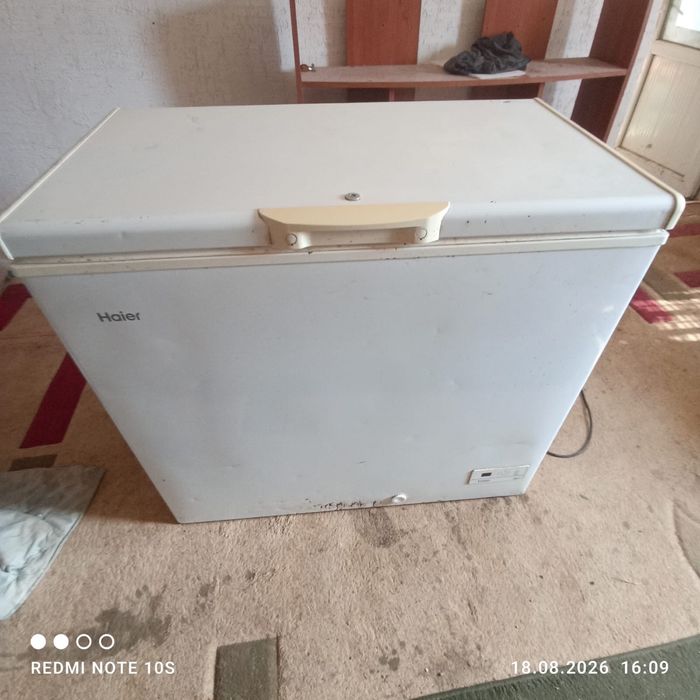 Продам морозильную камеру