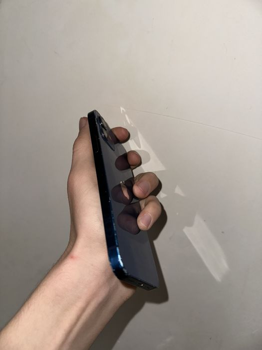Iphone 12 / 64 / Blue