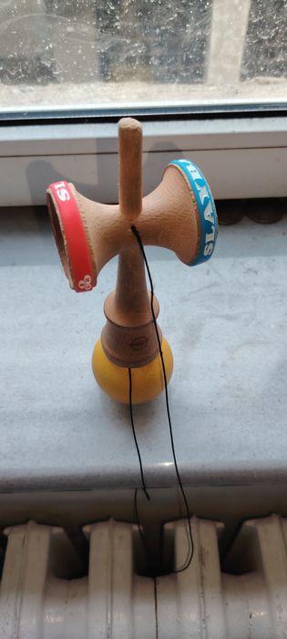 Tama kendama de broken shape tracker galben nouă