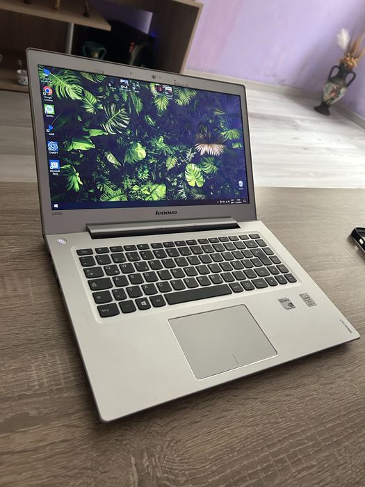 Лаптоп Lenovo ideapad U430p