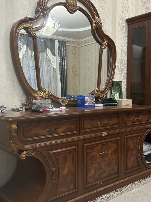 Классическая мебель