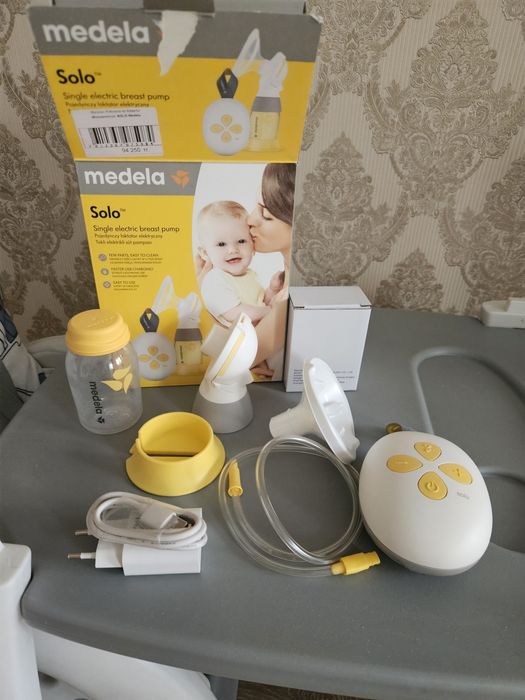 Молокоотсос Medela solo