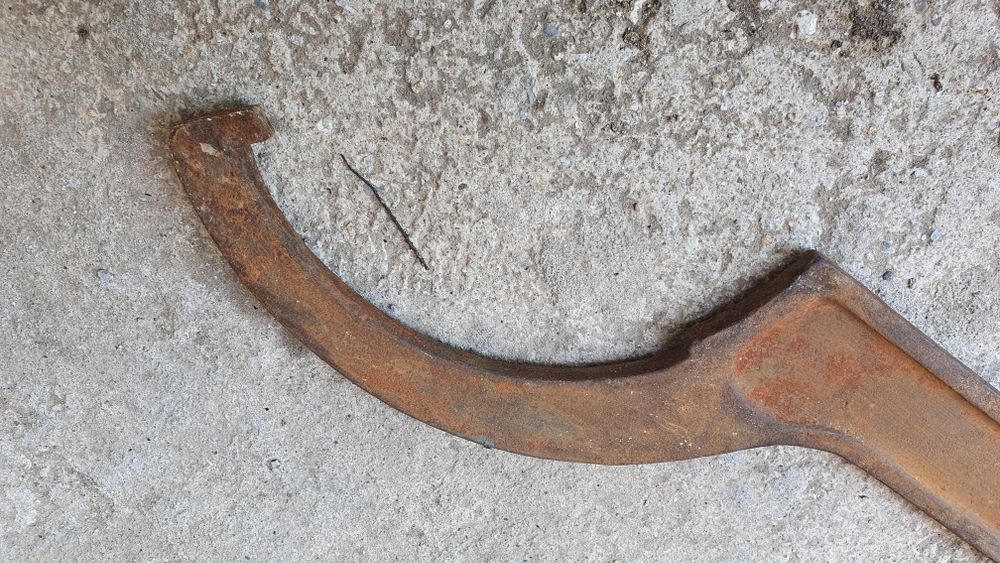 Секторен ключ 196 В