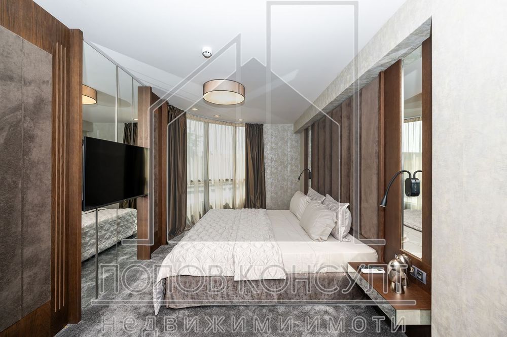 Продава се Тристаен апартамент в Пловдив, Център - 114 кв.м за 2536 €/кв.м - Снимка #6