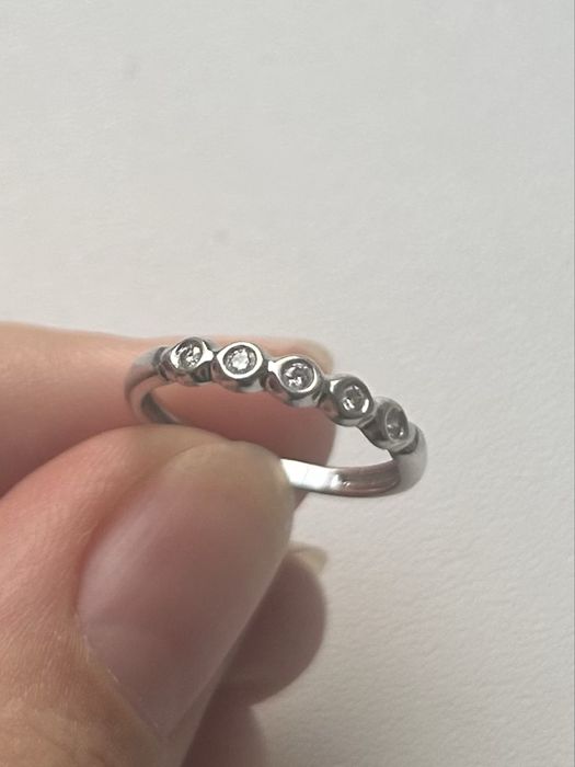 Кольцо с бриллиантами