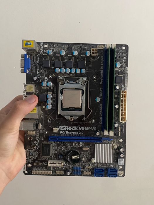 Материнская плата в сборке с i3 6gb ddr3