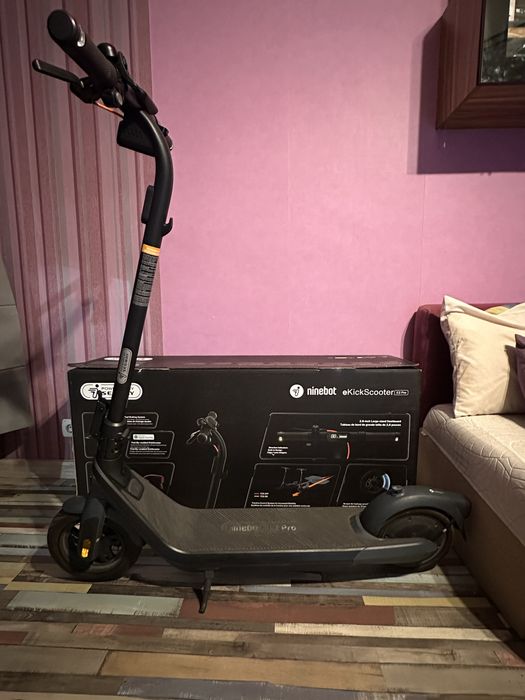 Електрическа Тротинетка Segway  eKickscooter E2 Pro в Гаранция