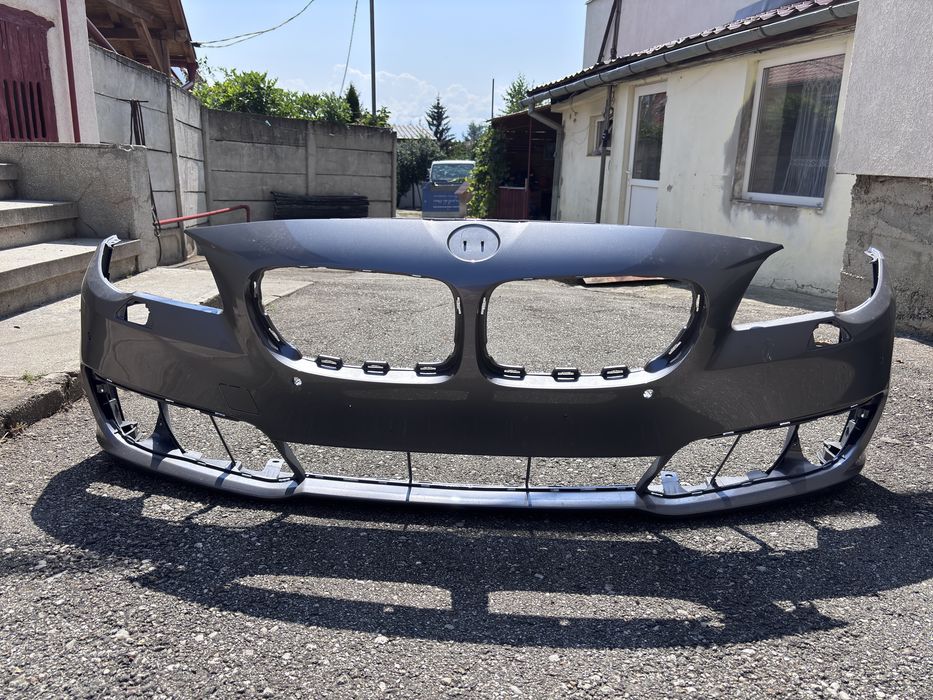 Bară față BMW F10 F11 LCI ORIGINALĂ OEM 51117332678 PDC