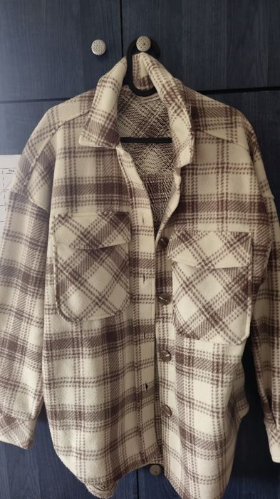 Връхна дамска дреха/яке