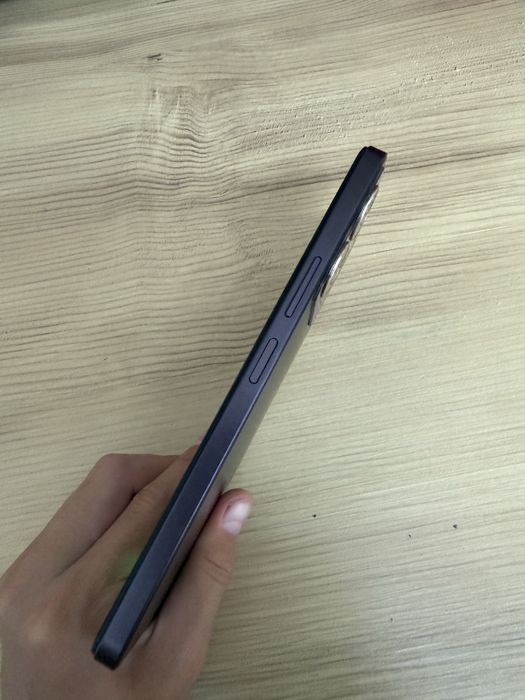 Продам Vivo Y27s 6/128 ГБ