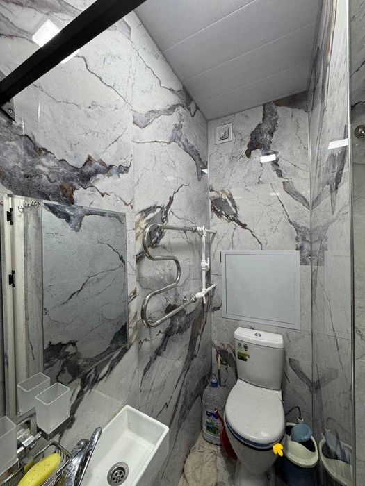 1 xona kvartira sotiladi