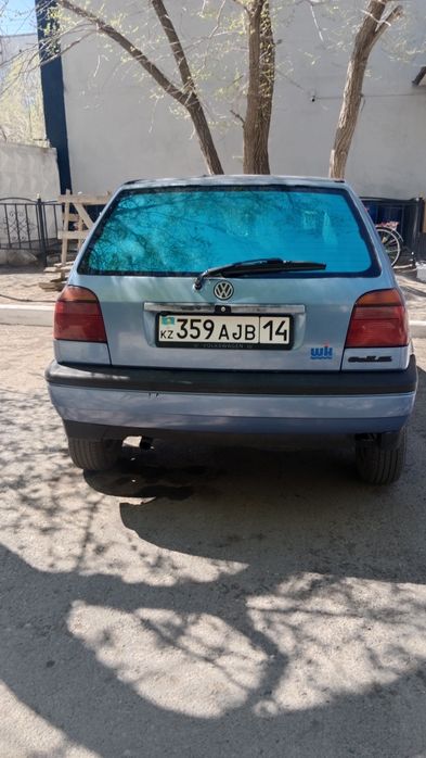 Машина продам срочно