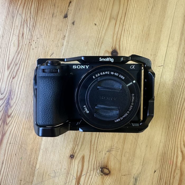 Продается Sony a6700