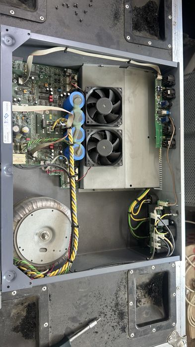 Усилитель Electro Voice Q66