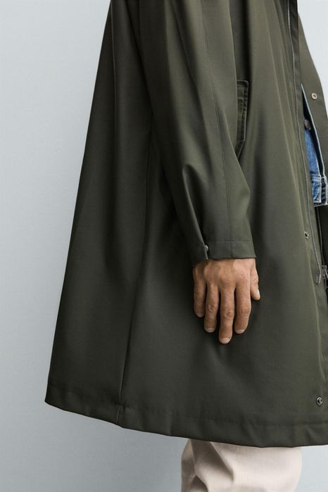 Прорезиненная парка с капюшоном