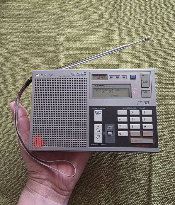 Radio Receptor Portabil Sony ICF-7600D FM/LW/MW/SW  Receiver Japan
