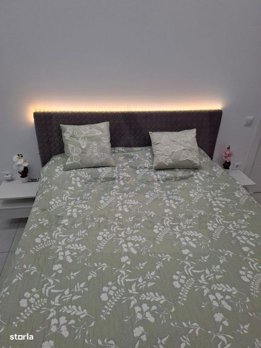 Penthouse cu terasa generoasa 53 mp prima inchiriere Calea Surii Mici