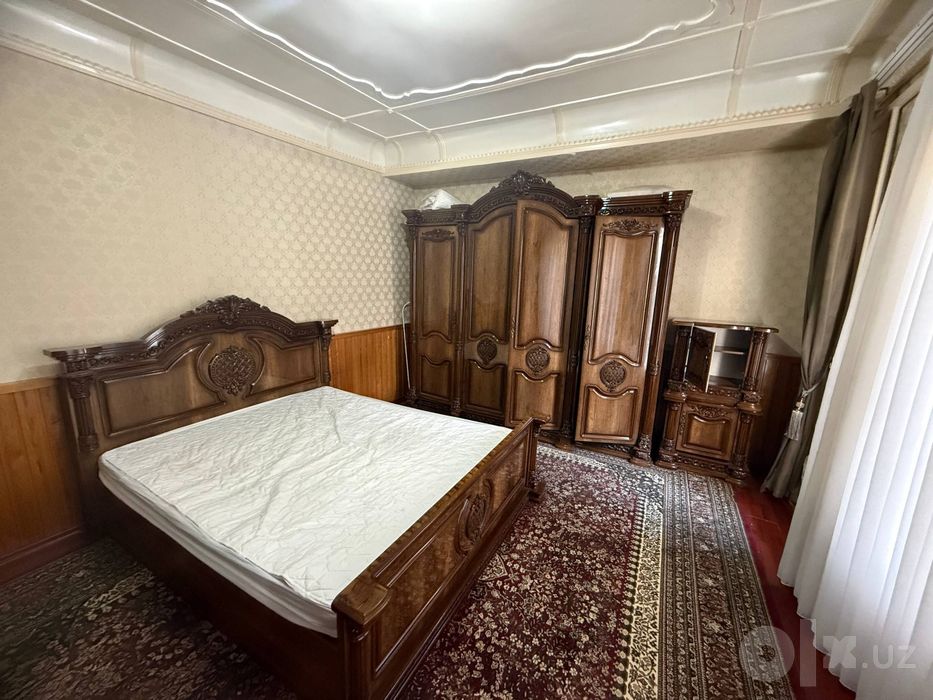 Спальня гарнитура и Стол стул