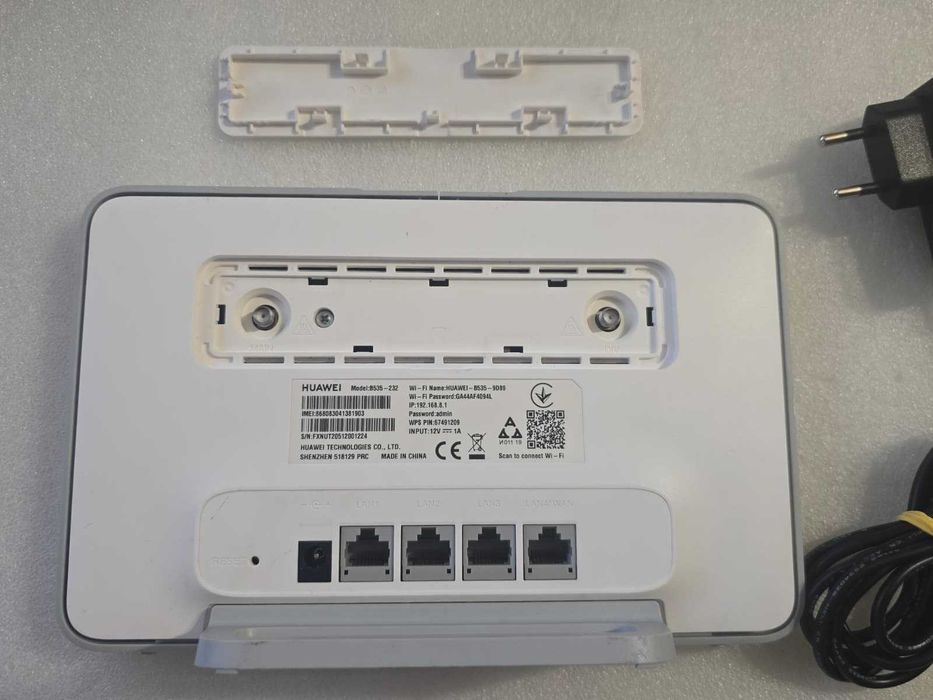 Modem / Router 4G LTE Huawei B535-232 WiFi Dual-Band Gigabit 300Mbps