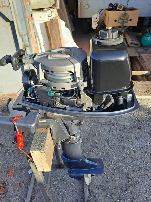 Продам лодочный мотор
