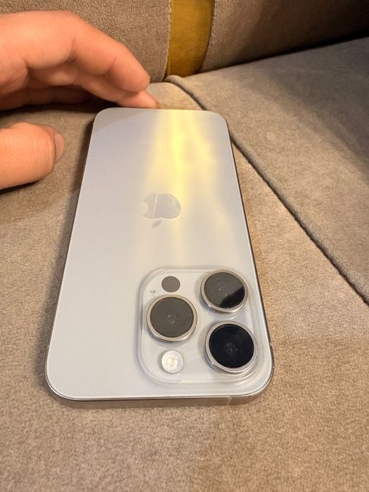 Iphone 15 pro 256гб