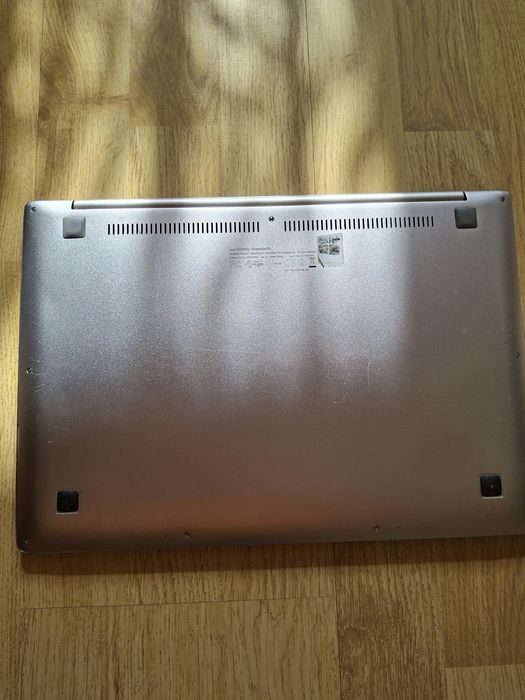 Leptop Asus UX303U
