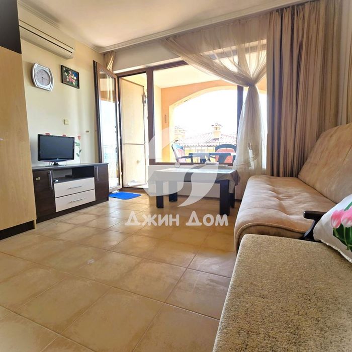 Продава се Двустаен апартамент в Свети Влас - 85 кв.м за 877 €/кв.м - Снимка #3