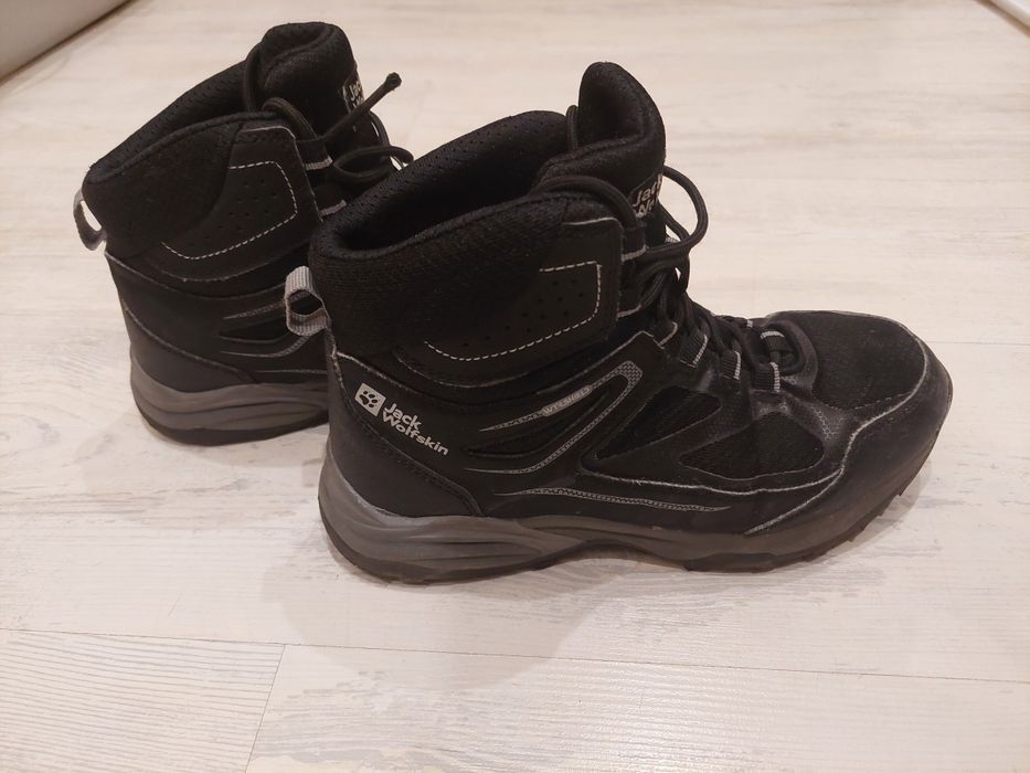 Зимти боти 37 номер