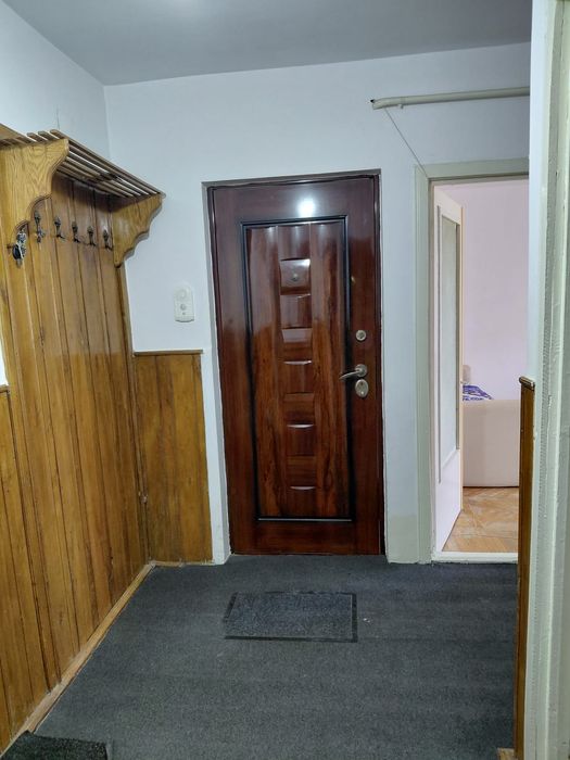 Închiriere apartament 2 camere