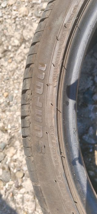 Две гуми sunfull 245/35/R20 dot 32/23