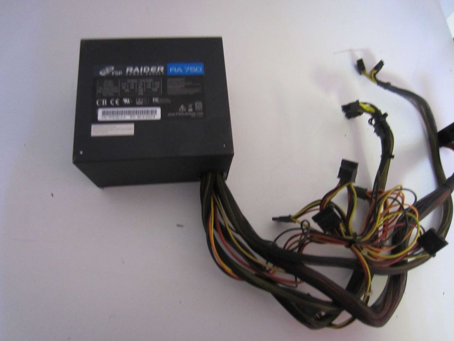 FSP RAIDER 750W 80Plus silver